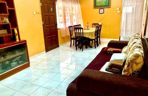 Pokok Sena District Casa | Ramizu Homestay Pokok Sena