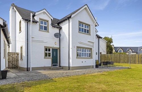 Ballycastle Casa | Ramoan House - Luxury 4 bedroom Holiday Home