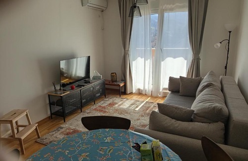 Central Serbia Apartamento | Ramonda apartman sa bazenom, Vrnjačka Banja