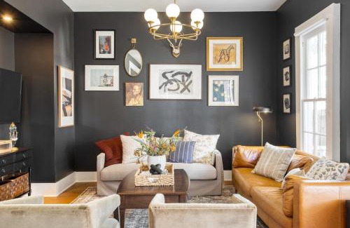 Travis Heights Casa | Ramsey by AvantStay Modern Character Home in Austin w Pool