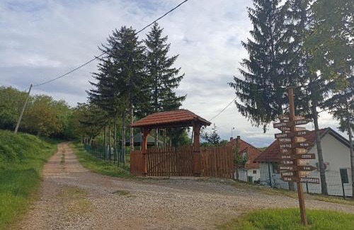 Mionica Apartamento | Ranč Sretenović