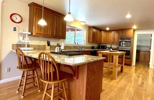 Langlois Casa | Ranch House on a cattle ranch.