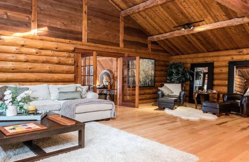 Sanford Casa | Rancho O Relájate ¡El secreto mejor guardado de Manitoba!