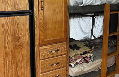 Piedmont Casa | Ranch style camper located on hobby farm