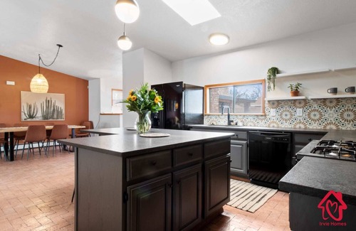 Alamedan Valley Casa | Rancho de Valle del Norte - An Irvie Home