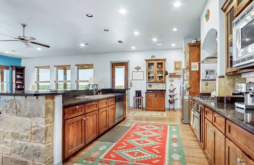 Fischer Casa | Rancho Deluxe I Families, Stargazing