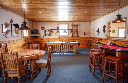 Livingston Casa | Rancho Deluxe Lodge