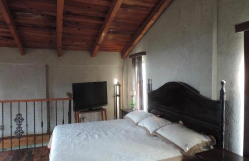 Villa del Carbon Casa | Rancho los Madroños