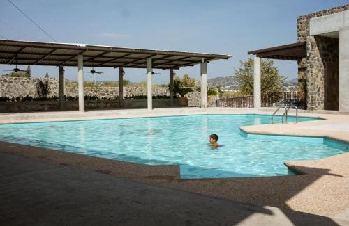 Tezoyuca Casa | Rancho MM