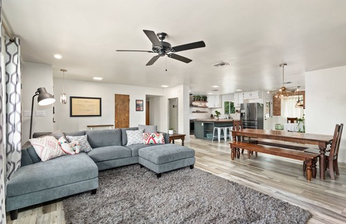 Litchfield Park Casa | Rancho Redondo - Mid Century Home near The Wigwam Resort, Stadiums with Pool