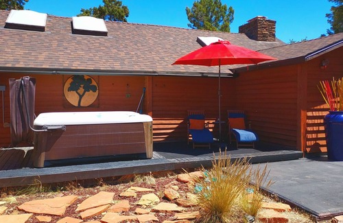 Pinyon Pines Casa | Rancho Santa Rosa Casita, Art Gallery, Spa and Sauna