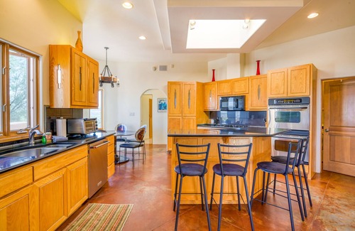 Ranchos De Taos Casa | Ranchos de Taos gem with hot tub, sauna, game room, fast WiFi, firepit & views