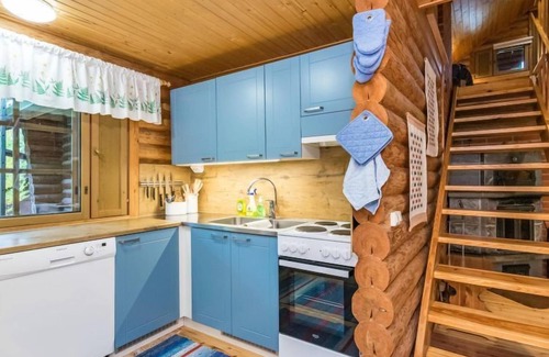 Tiainen Casa | Rantalaukka by Interhome