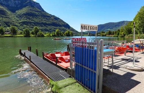 Ranzanico Apartamento | Ranzanico Trilocale Vista Lago 6 posti letto Fast Wi-Fi checkin24h