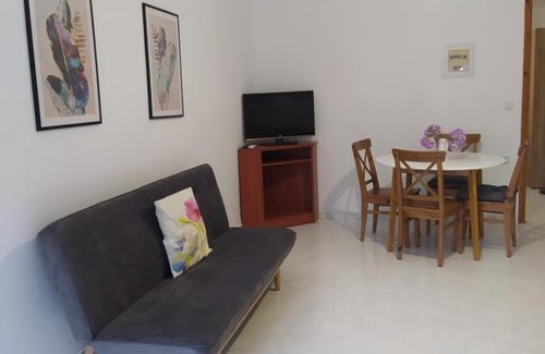 Anthousa Apartamento | Rapeza Apartment
