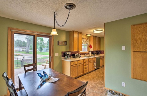 Rapid City Casa | Rapid City Home - Walk to Canyon Lake Park