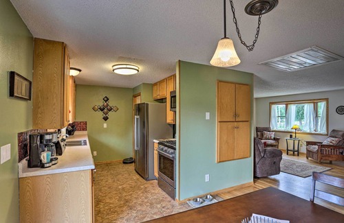 Rapid City Casa | Rapid City Home - Walk to Canyon Lake Park