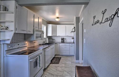 Rapid City Casa | Rapid City Home with Patio by Canyon Lake Park!