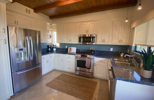 Ventura Casa | Raptor's View - Million Dollar Views From The Ventura Hillsides