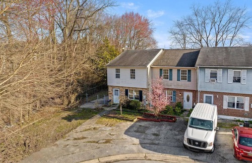 Newark Casa | Rare 1King+1Queen+4Twin Charming 3-bedroom Private townhome at Newark, DE