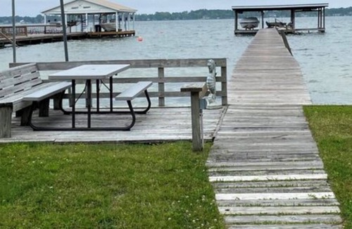 White Lake Casa | Rare availability