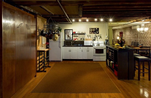 Historic District - North Condominio | Rare River Street con Balcón, Histórico, Lujo, Asequible, 2/2, Loft STVR00088