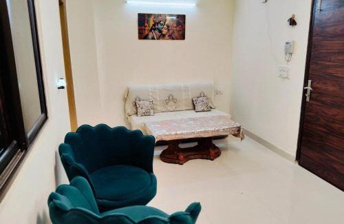 Vrindavan Apartamento | Rasik Anandini Kunj