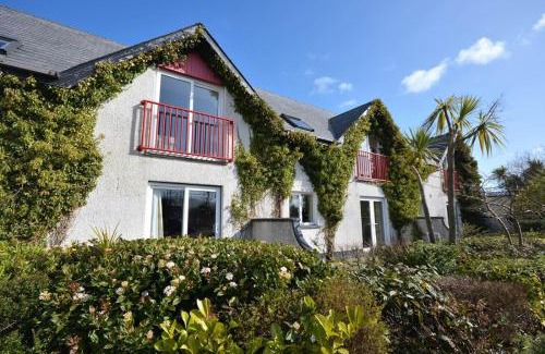 Ballycastle Apartamento | Rathlin Apartment - 2 Bedroom with Hot Tub