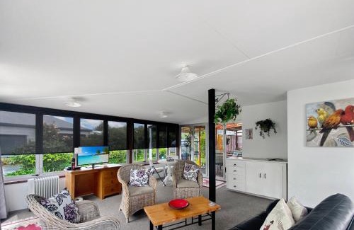 Twizel Casa | Rathlin Cottage