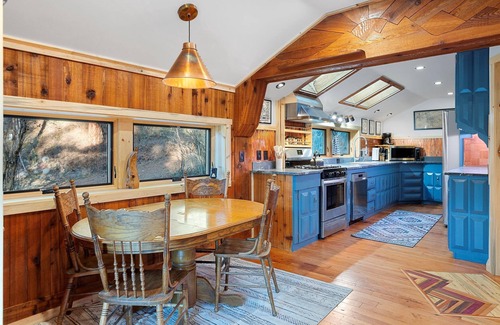 Missoula Casa | Rattlesnake Wilderness Cabin