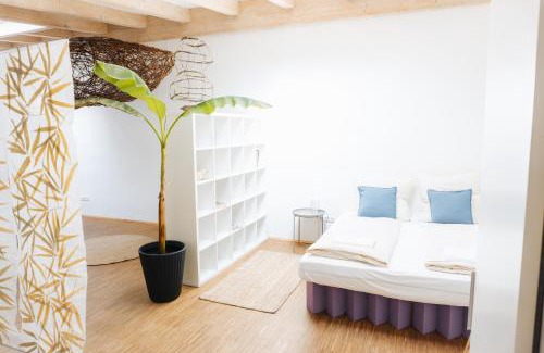 City Centre Regensburg Apartamento | raum life - Quartier 10 - Gemeinsam zentral wohnen auf 300qm - Parkplätze