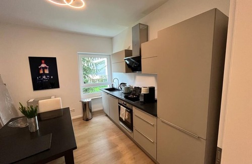 Wiesbaden Apartamento | RaumtoGo No1 Modern and Quiet 2-bedroom downtown Wiesbaden