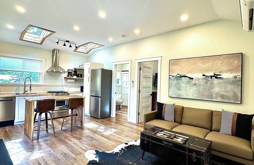 Balfour Chalet De Esquí | RAVEN’S NEST * Luxury Mountain Chalet * Spectacular Indoor & Outdoor living!