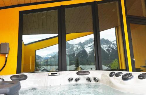 Teepee Town Casa | Raven's Peak 105 - Ultra luxe Mountain Retreat