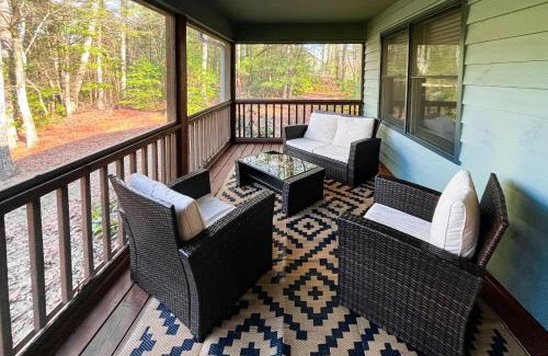 Winfield Cove Casa | Raven's Respite