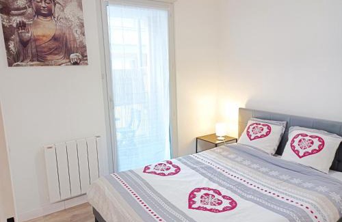 Villefranche-sur-Saone Apartamento | Ravissant Appartement T2 proche centre-ville avec loggia