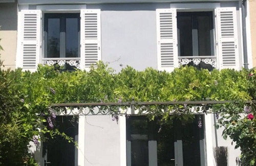 Saint-Cloud Casa | Ravissante Maison de Ville Terrasse et Jardin