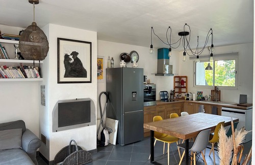 Saint-Nazaire Casa | Ravissante Maison Face au Jardin des Plantes et à Deux pas du Front de Mer