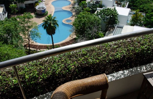 Chakphong Apartamento | Rayong Relaxing Hide Out, 230 sqm spacious condo