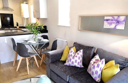Oxford Apartamento | Razia Apts 8 (Westminster | 2 Bed 1st Floor Apt.