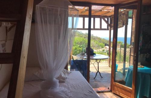 Ile du Levant Casa | RC d'un Cabanon écologique ile du levant Naturiste