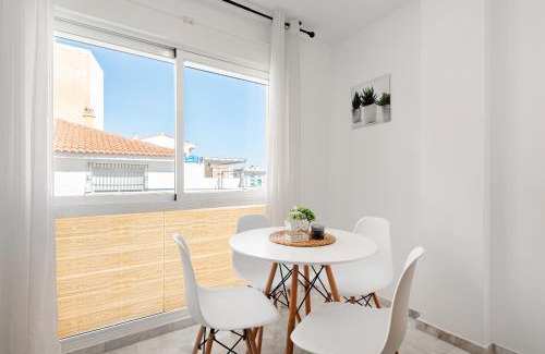 Bailen-Miraflores Apartamento | Rd Berrocal Wifi Aire acondicionado
