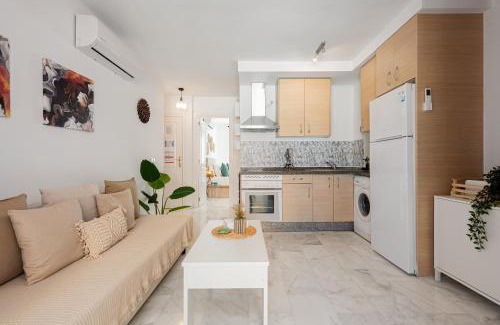 Bailen-Miraflores Apartamento | Rd Berrocal Wifi Aire acondicionado