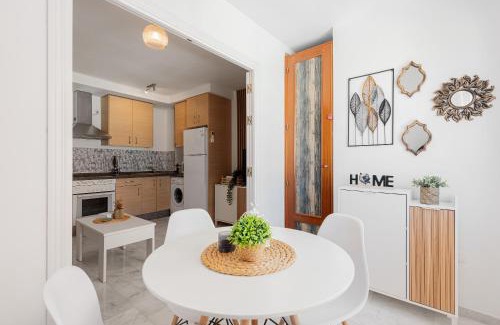 Bailen-Miraflores Apartamento | Rd Berrocal Wifi Aire acondicionado