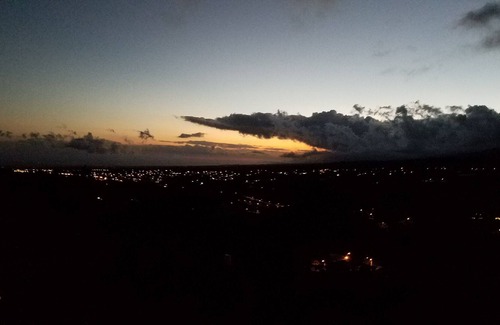 Boquete Casa | Listo para su estancia! En un hermoso entorno de montaña. Vista del Volcán Barú.