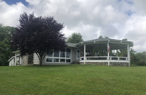 Glade Valley Casa | Blue Ridge Parkway Estate. Muy privado, duerme 10+ y admite mascotas.