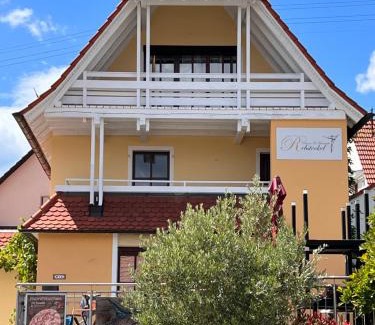 Schweigen-Rechtenbach Casa | Rebstöckel