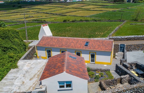 Angra do Heroismo Casa | Recanto das 5 T0 by PontaNegraAzores