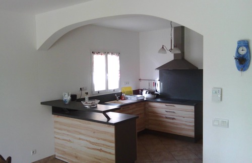Lapalud Casa | casa reciente con gran parcela