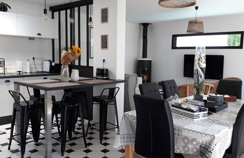Vannes Casa | CENTRO DE CIUDAD DE CASA MODERNA RECIENTE